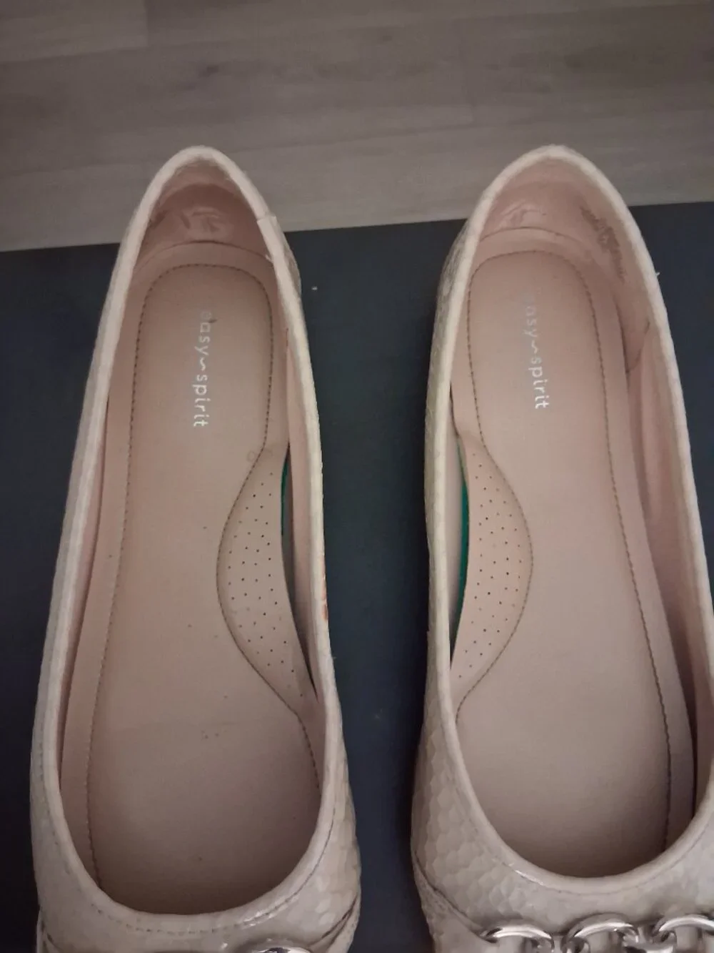 Easy Spirit 9.5W Brandi Slip On Flats